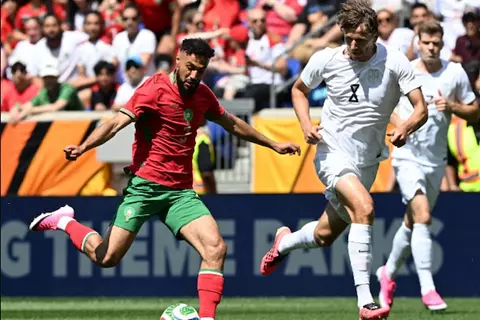 منتخب المغرب يتنفس الصعداء بعودة نجمه قبل مواجهة البرازيل